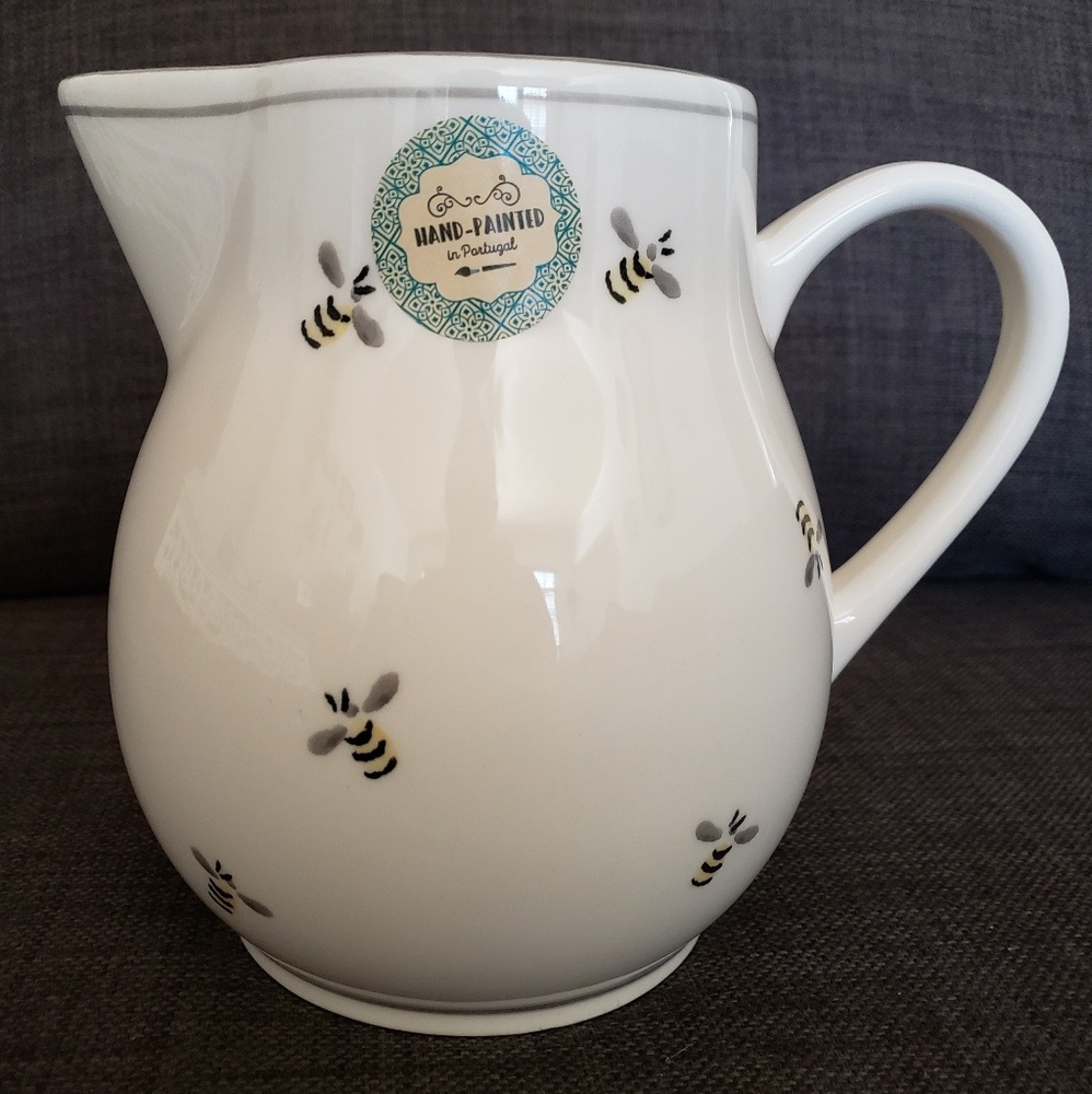 New Bee themed Ceramic Pitcher